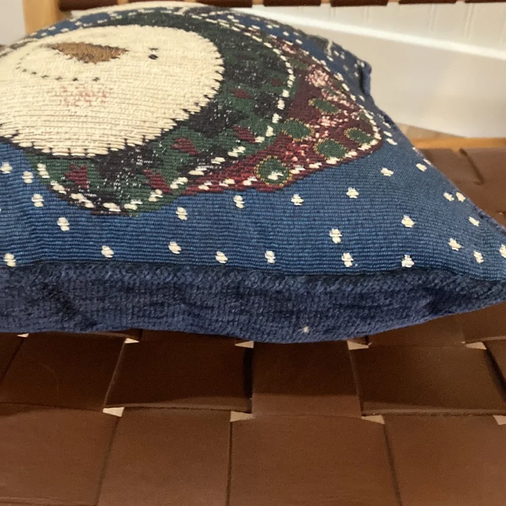 Holiday Snowman Pillow ⛄️